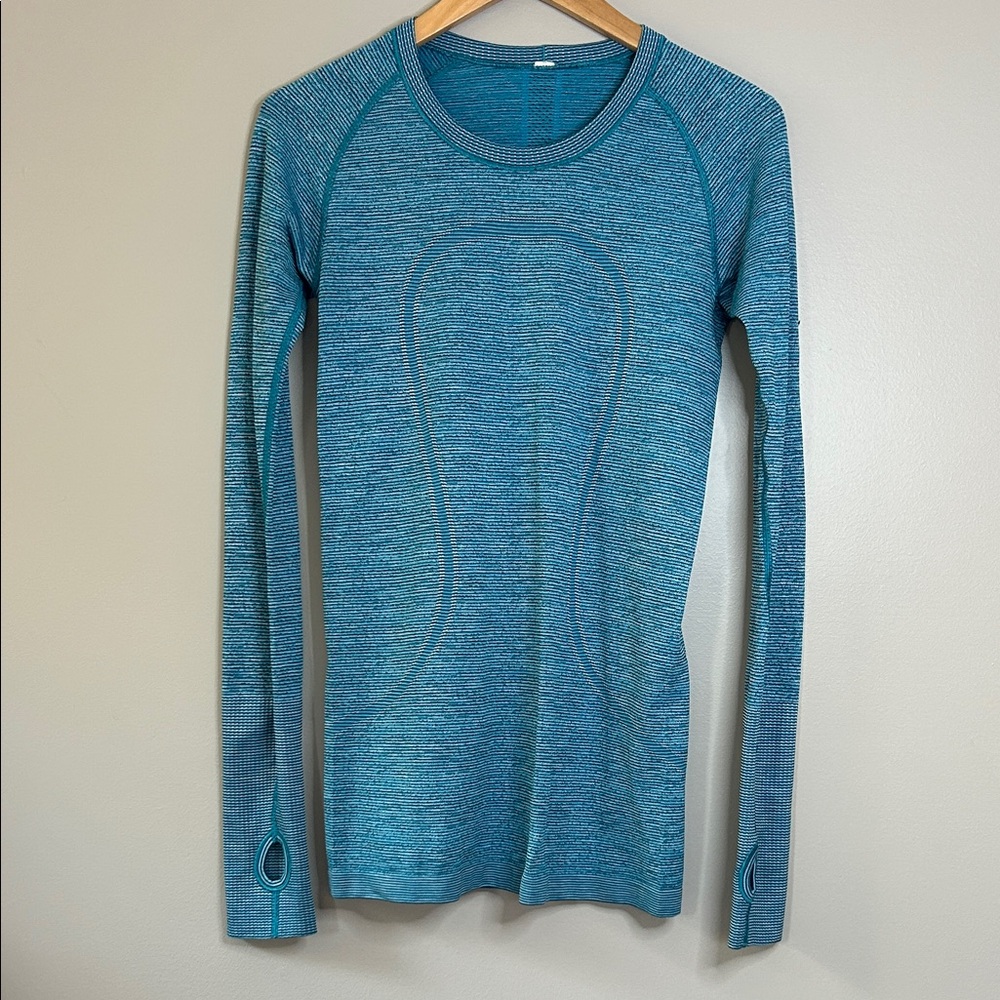 Lululemon Swiftly Tech Long Sleeve Crew Tee Top‎ Size 6 Indian Ocean Blue/Black